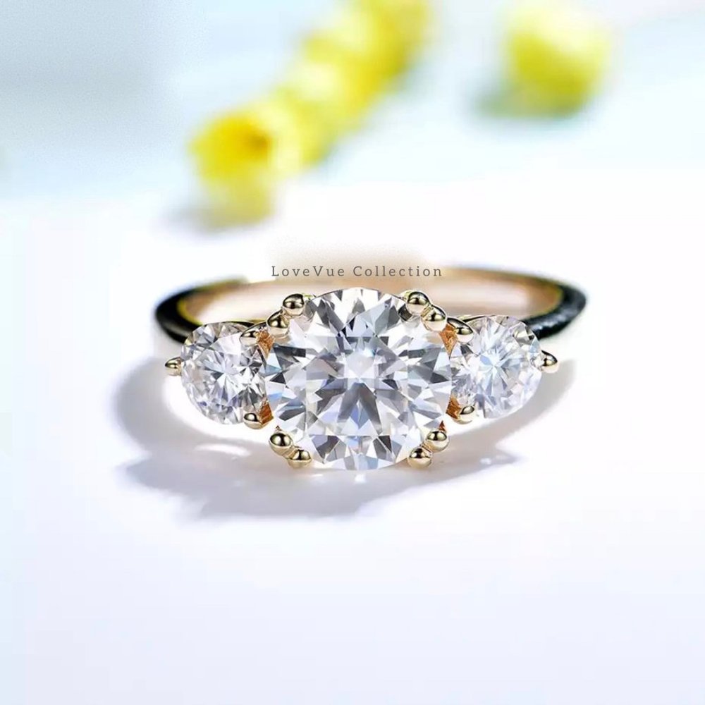 Certified 2.8ct. t.w. Diamond Three-stone Brilliant Cut Engagement Ring - Picture 1 of 16